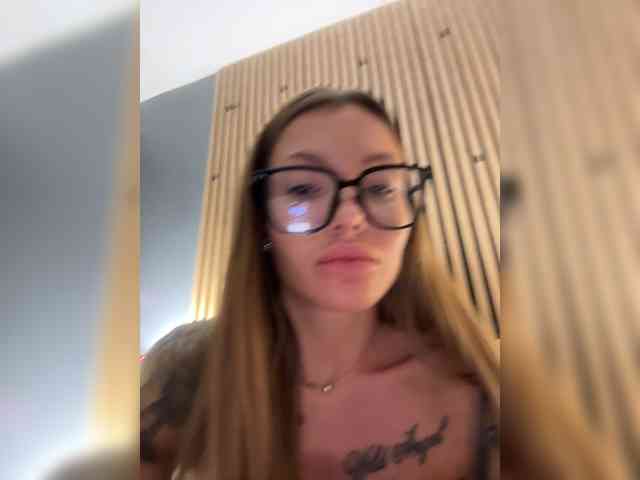 WILD-ANGEL777 webcam