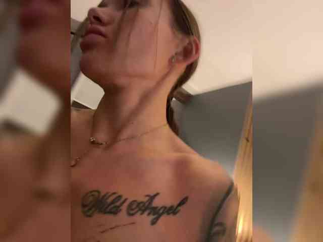 WILD-ANGEL777 webcam
