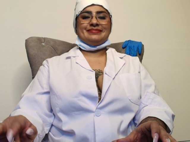 celeste04 live cam on BongaCams