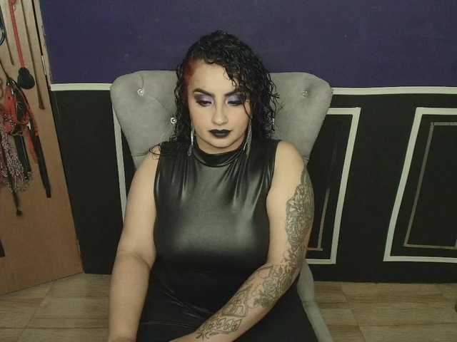 celeste04 live cam on BongaCams
