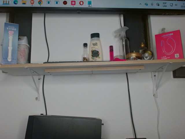 meli-jones69 live cam on BongaCams