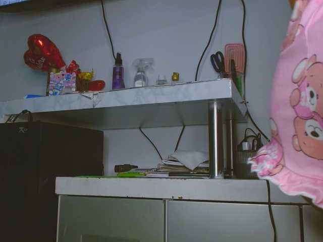 meli-jones69's BongaCams show and profile