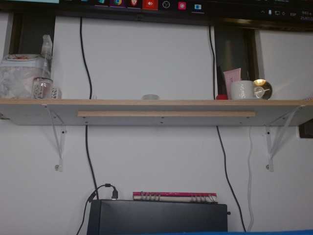 meli-jones69 live cam on BongaCams