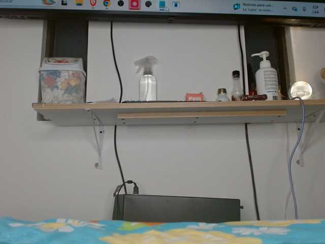 meli-jones69 live cam on BongaCams