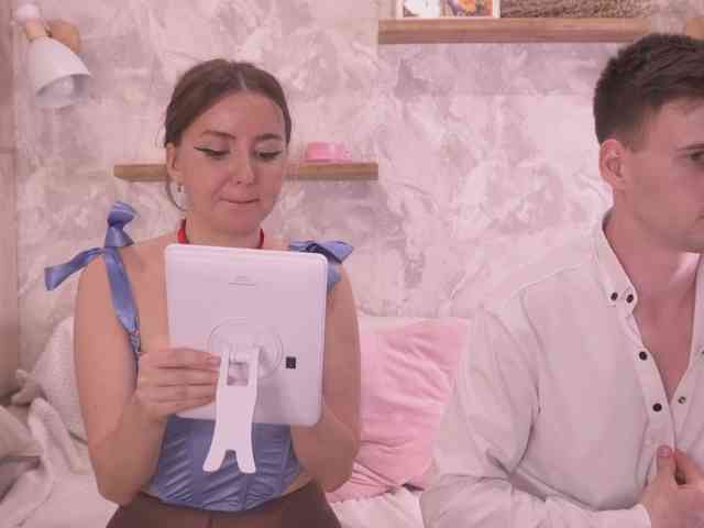 PashaAndMila webcam