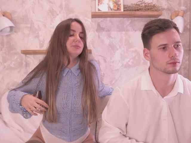 PashaAndMila webcam