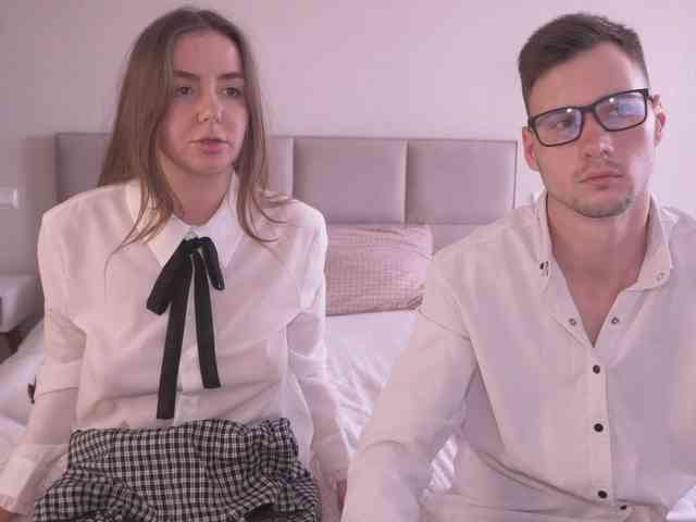Modèle: PashaAndMila
