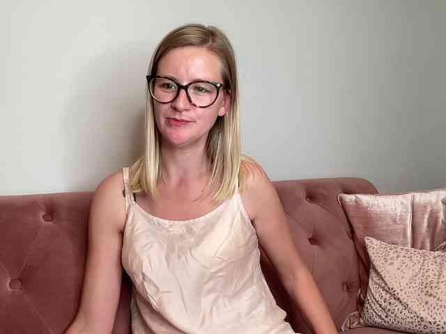 BritishGracie webcam