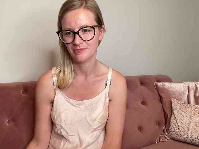 BritishGracie webcam