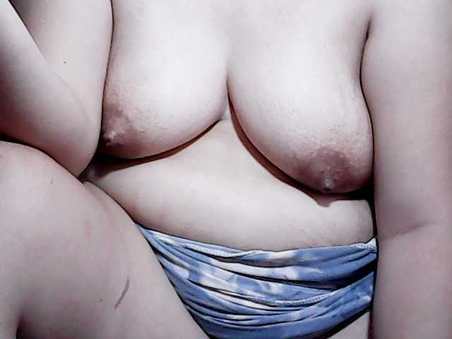 MoanFormebb live cam on BongaCams