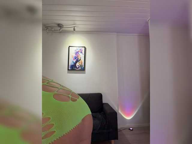 IvyMeliss webcam