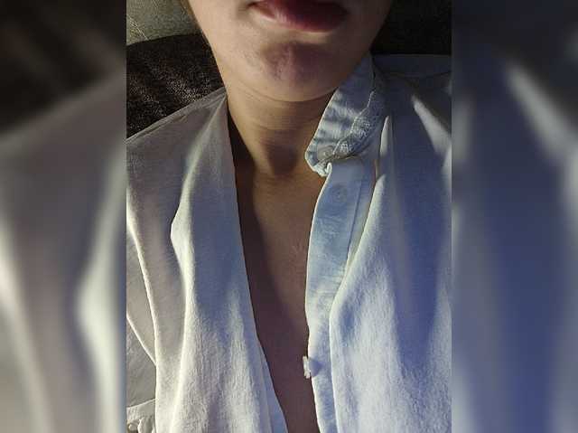 KristyVegas, en directo ahora en BongaCams