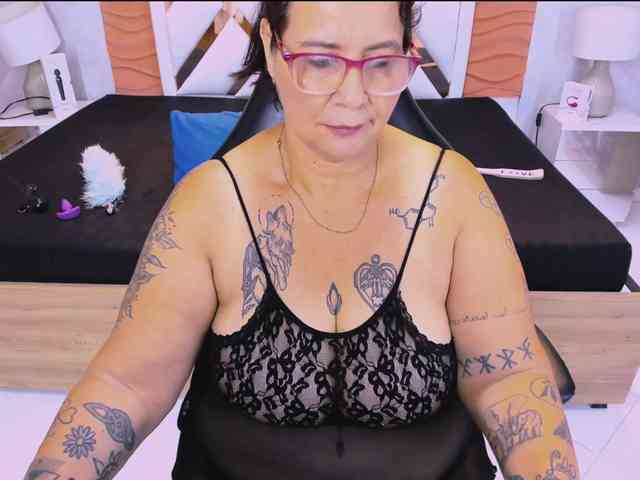 LauraRiley