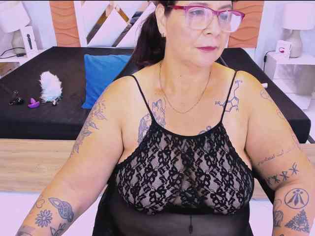 LauraRiley