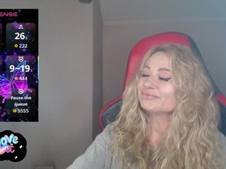 -Cinamonn- Porn Show