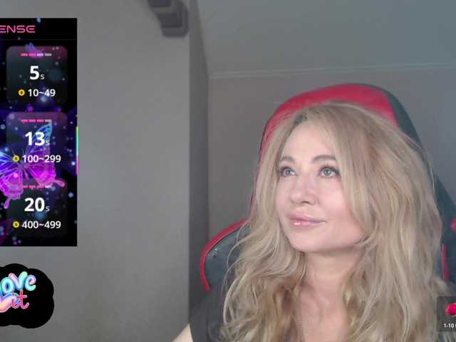 ---II---'s BongaCams show and profile