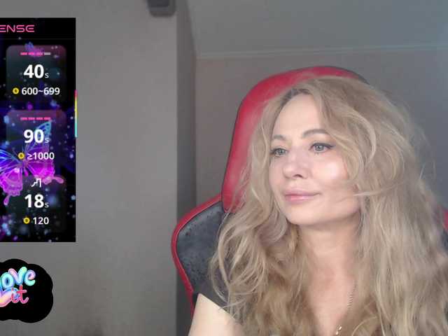---II---'s BongaCams show and profile
