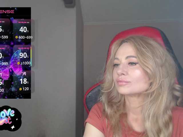 ---II---'s BongaCams show and profile