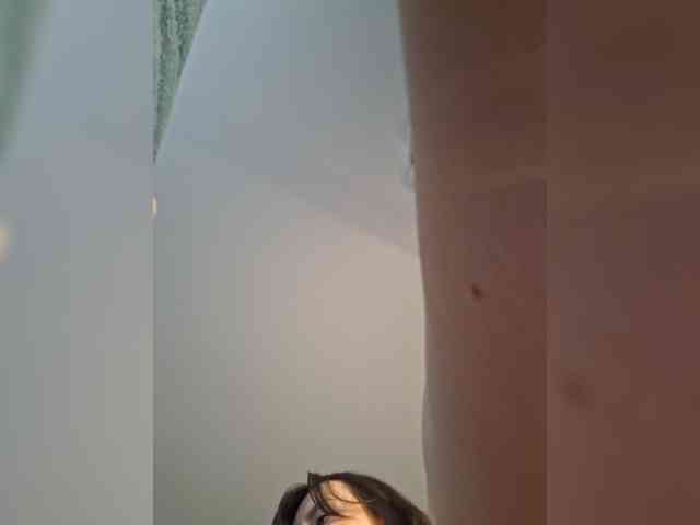 VyshlaZaVinom webcam