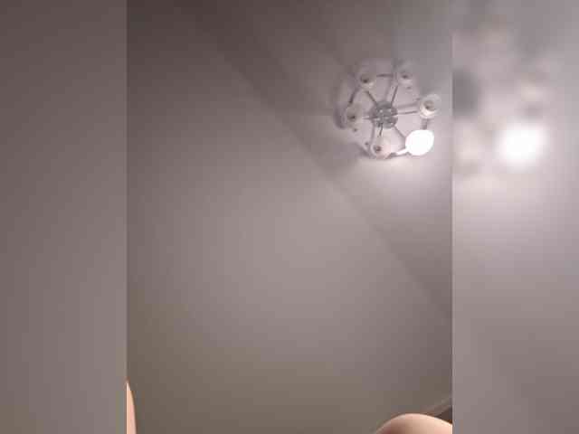 VyshlaZaVinom webcam