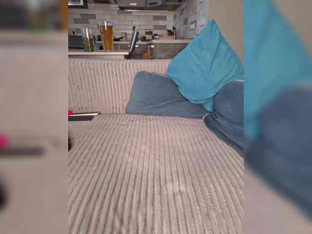 VyshlaZaVinom webcam
