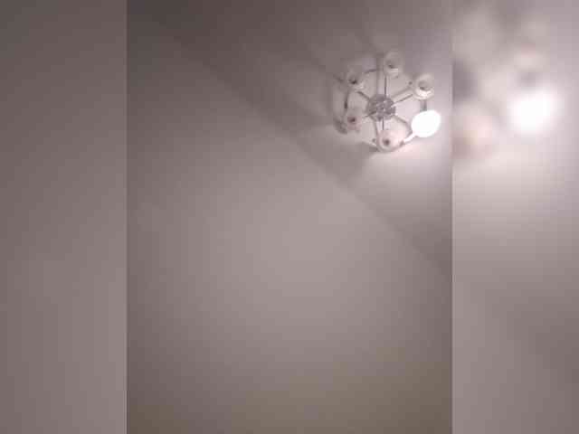 VyshlaZaVinom webcam