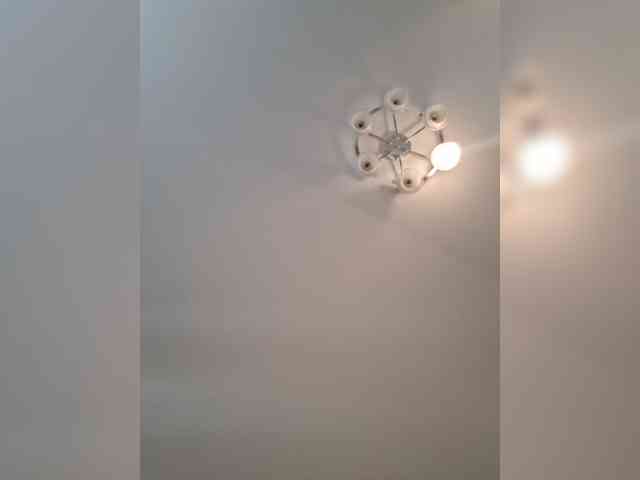 VyshlaZaVinom webcam
