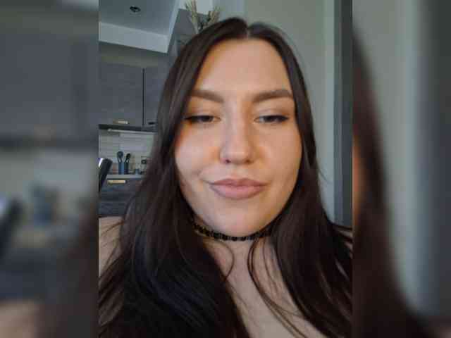 YoungMilf YoungMilf