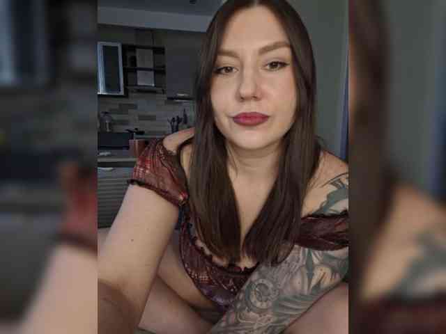 VyshlaZaVinom webcam