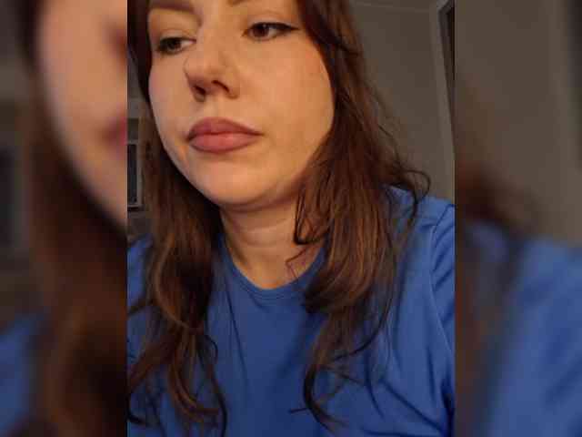 VyshlaZaVinom webcam