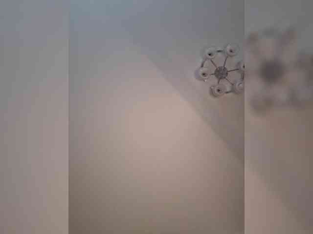 VyshlaZaVinom webcam
