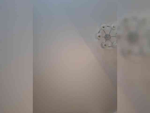 VyshlaZaVinom webcam