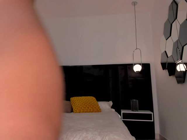 MelissaMoore live cam on BongaCams