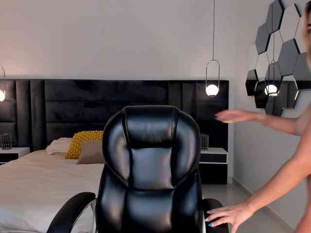 MelissaMoore webcam
