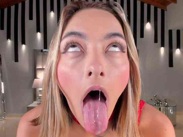 MelissaMoore webcam