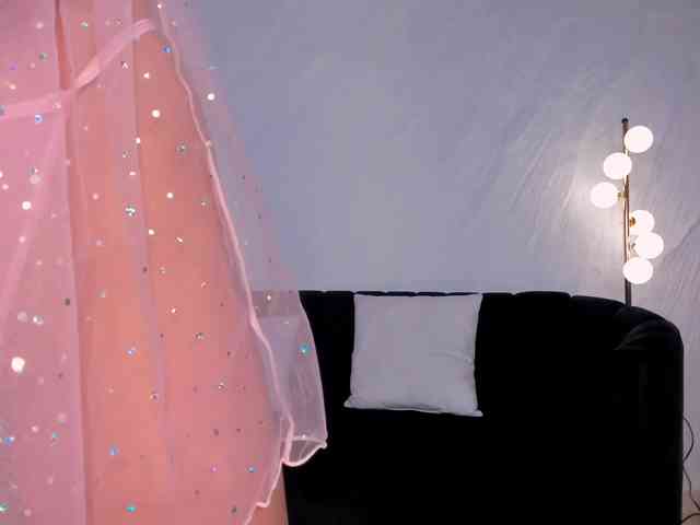 MelissaMoore webcam