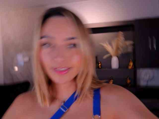 MelissaMoore webcam
