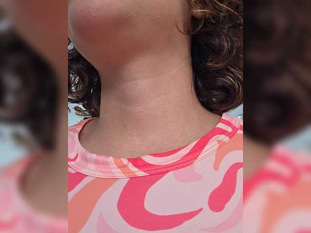 MarilynStone live cam preview