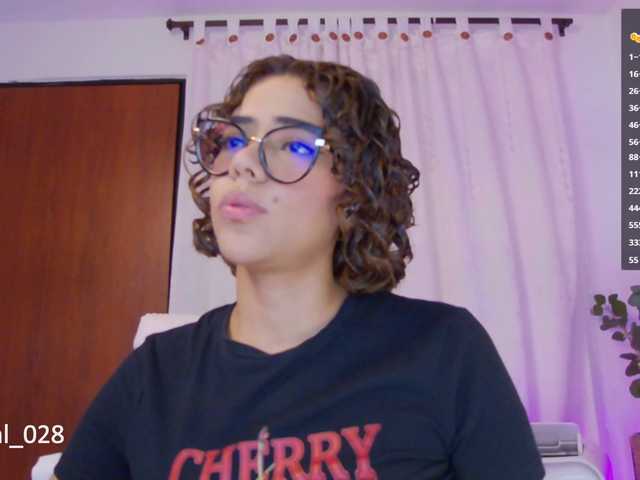 MarilynStone live webcam show