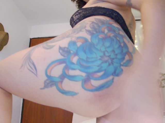 MarilynStone live cam on BongaCams