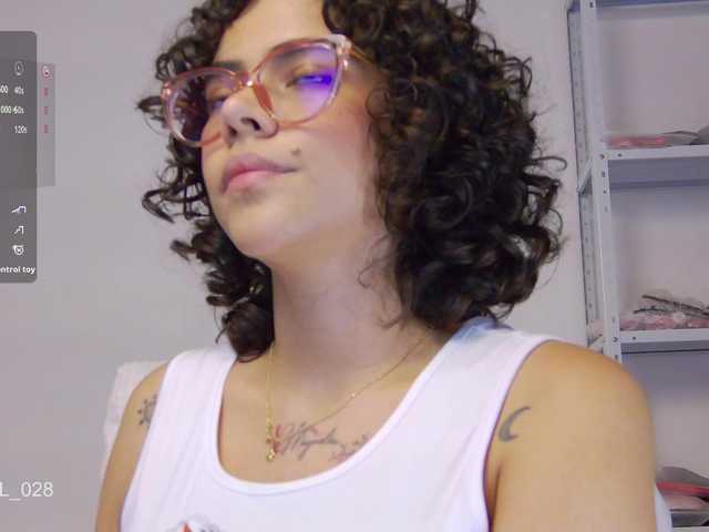 MarilynStone's BongaCams show and profile