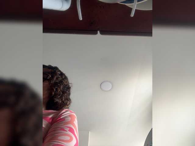 MarilynStone live cam preview