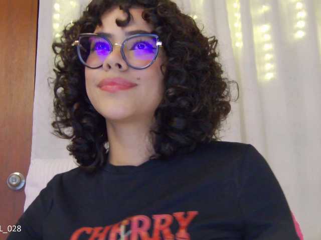 marilynstone cam belle