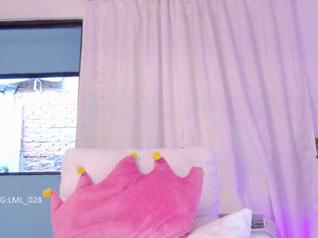 MarilynStone live webcam show