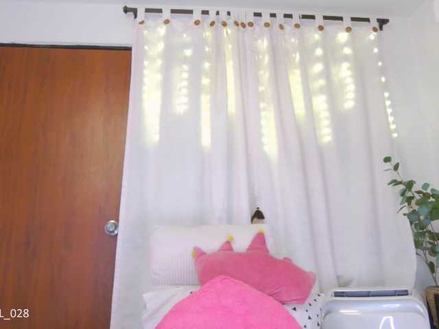 MarilynStone live cam on BongaCams