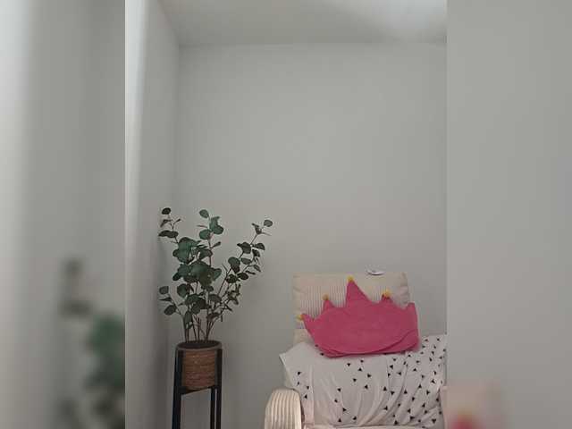 MarilynStone live cam preview