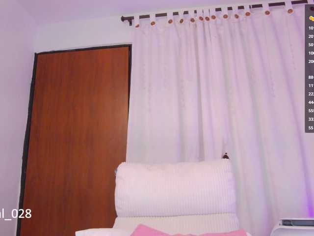 MarilynStone live cam on BongaCams