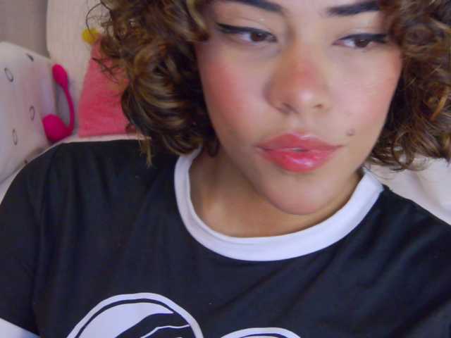 MarilynStone live cam on BongaCams