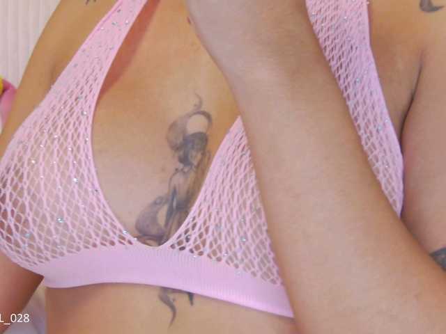 MarilynStone live cam on BongaCams