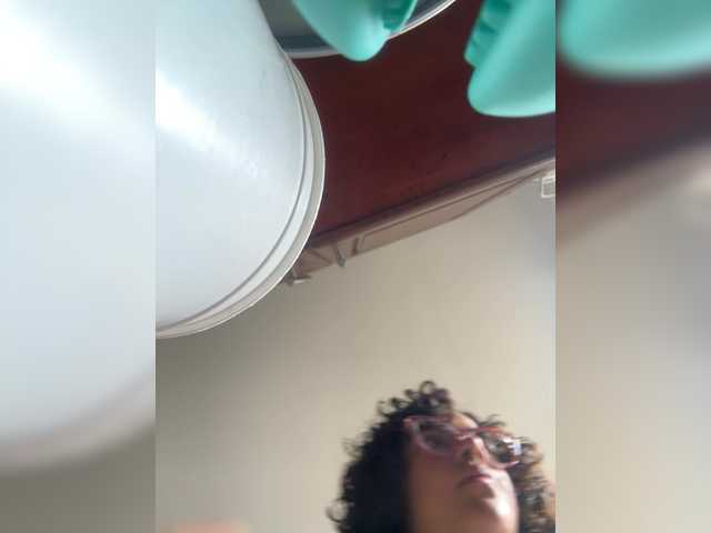 MarilynStone's BongaCams show and profile